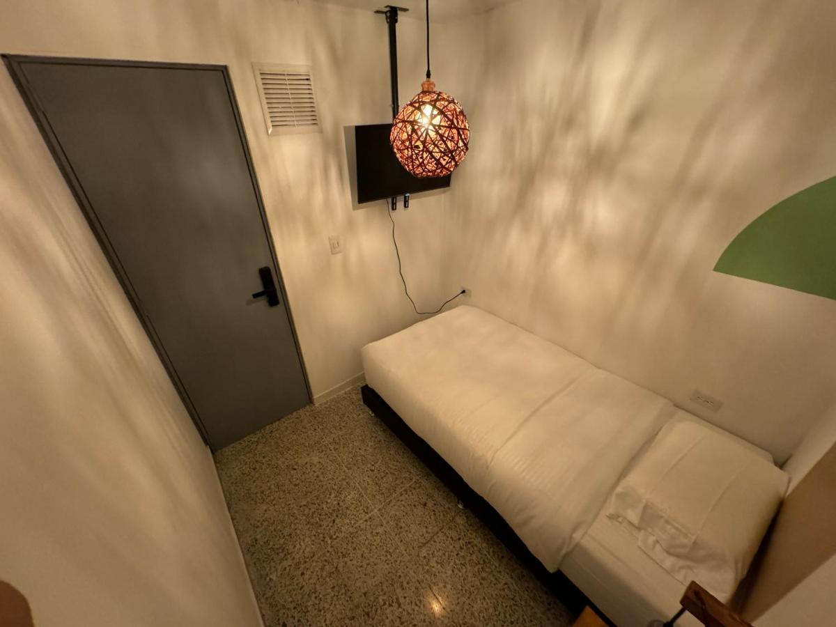 فندق Rustik House ميديلين المظهر الخارجي الصورة