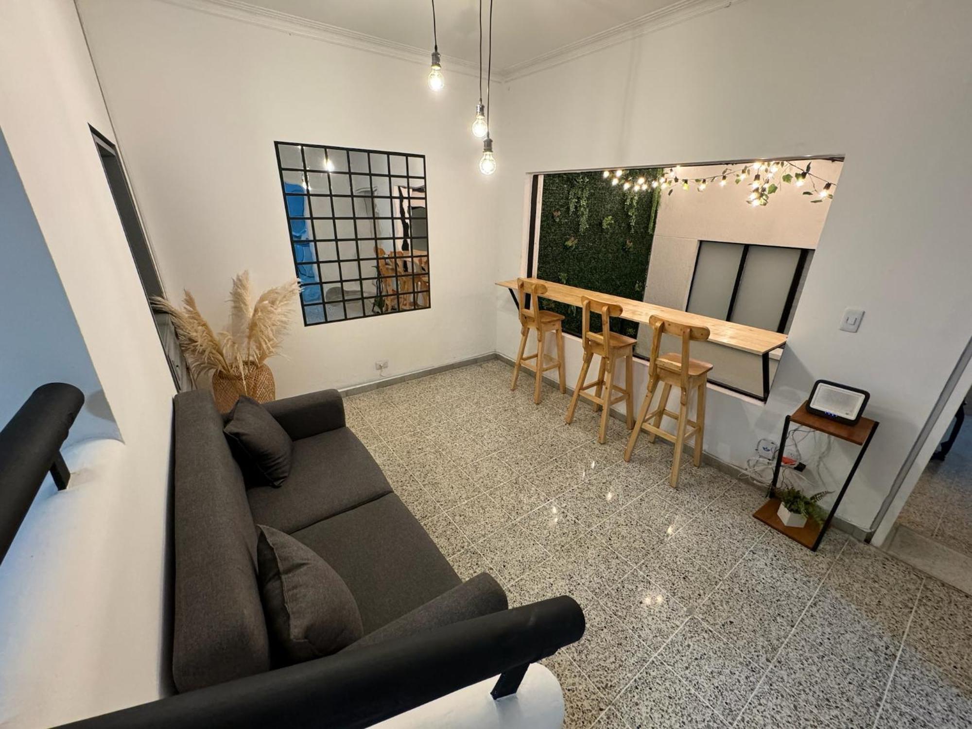 فندق Rustik House ميديلين المظهر الخارجي الصورة